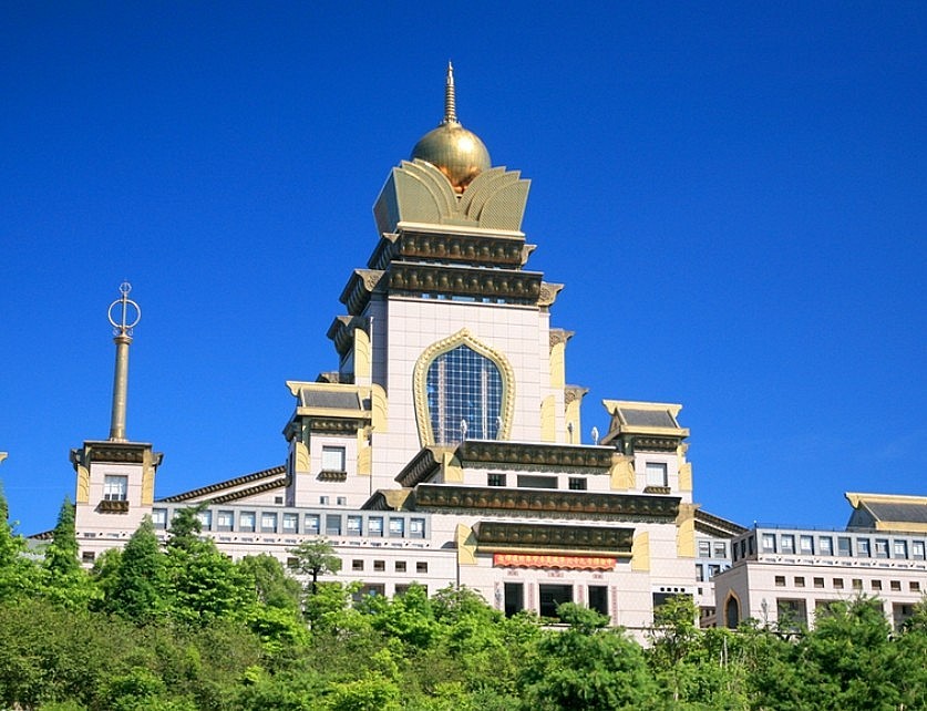 Top 10 Largest Chinese Buddhist Temples in the United States