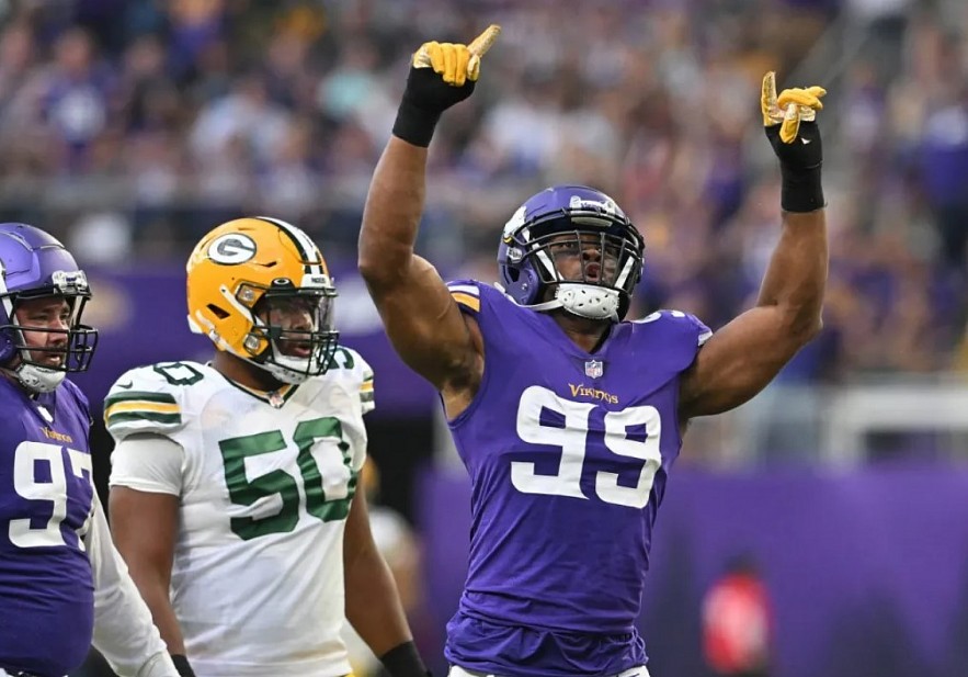 Watch Live Vikings vs. Packers foe FREE: NFL Week 18 IN THE US & Canada Watch Live Vikings vs. Packers foe FREE: NFL Week 18 IN THE US & Canada