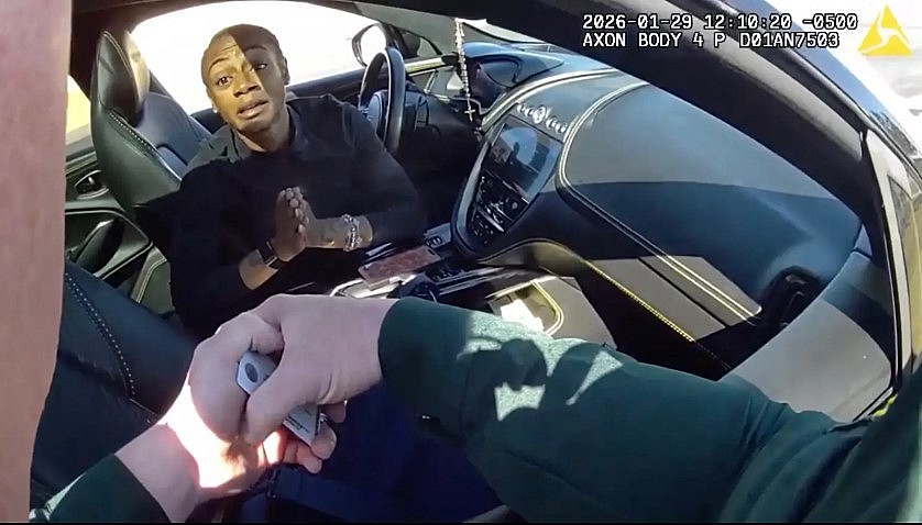 Olympian Sha’Carri Richardson frantically begged a Florida cop not to haul her to jail after being stopped for speeding.