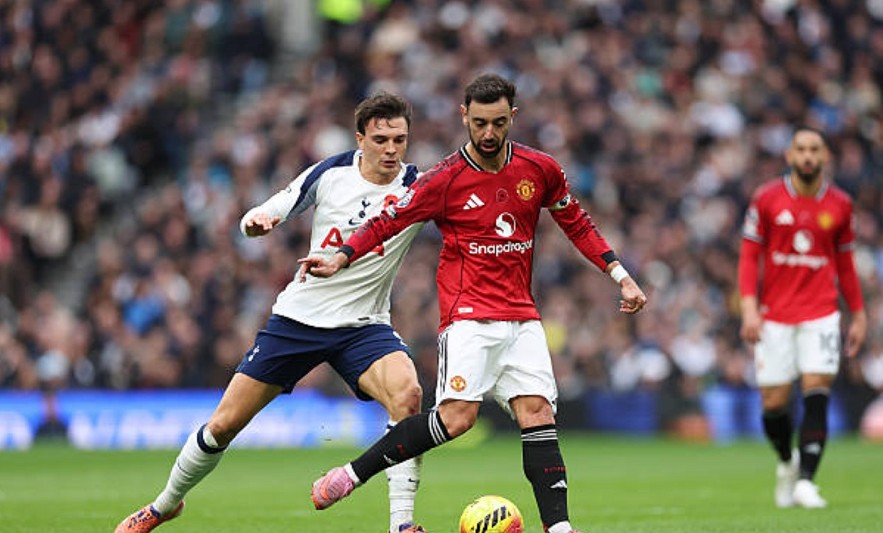 Man United vs Tottenham Live Updates
