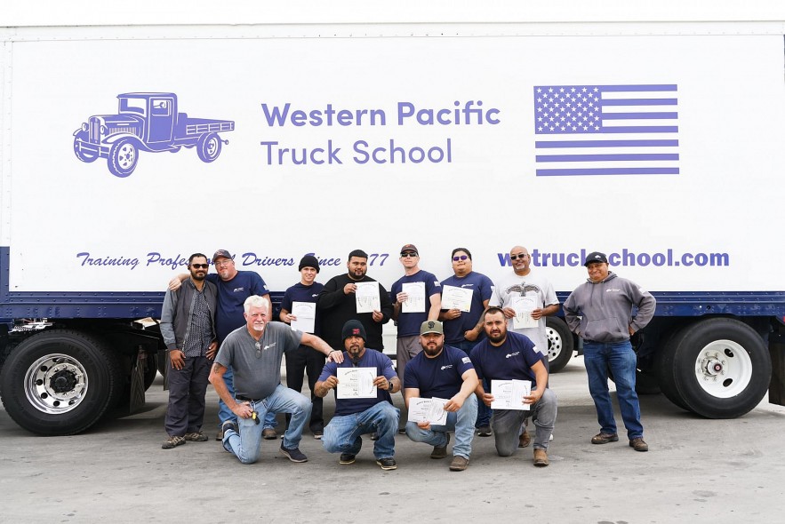 Top 10 Best CDL Truck Driving Schools in the U.S. (Updated List)