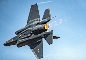 F-35 Lightning II Explained: Capabilities, Stealth Power & Combat Strength