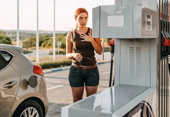 5 Smart Ways to Save Fuel as Gas Prices Keep Climbing