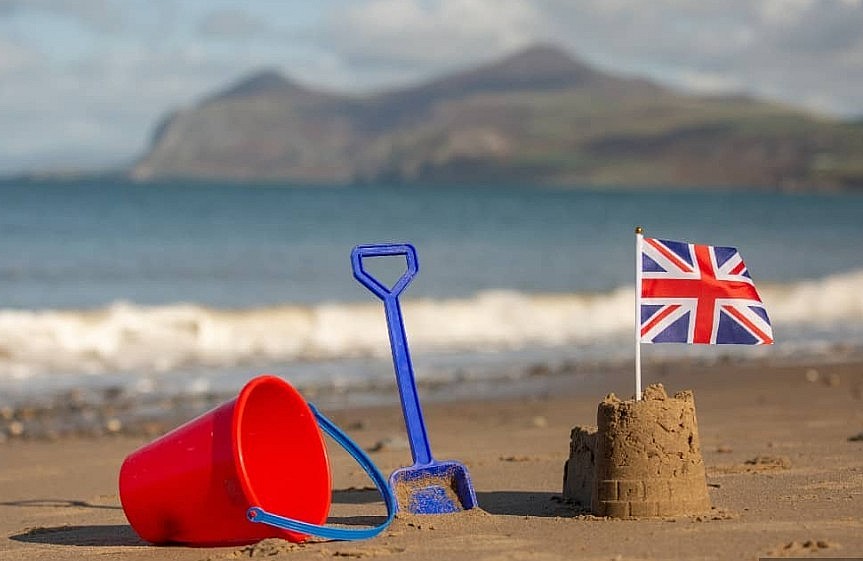 The “UK three-day week 2027” trend is more hype than reality