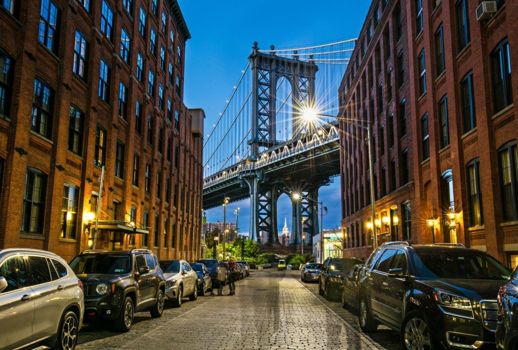 9 Best Streets in NYC for First-Time Visitors: Where to Walk, Eat, and Feel