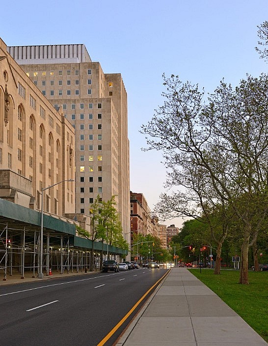 9 Best Streets in NYC for First-Time Visitors: Where to Walk, Eat, and Feel