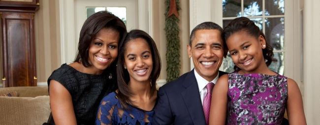 Barack Obama Biography: Family Life as 'True' US Citizens