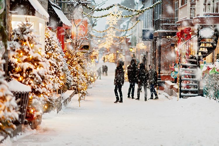 Top 7 best places to visit in the U.S during Christmas