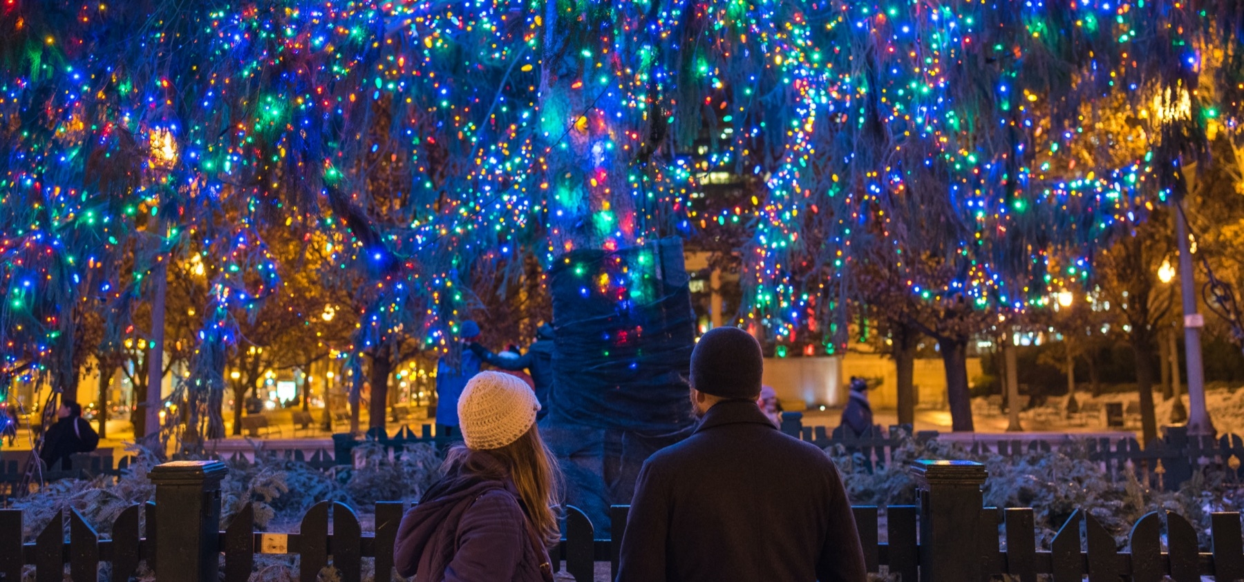 Top 7 Best Places To Visit In The U.S During Christmas | KnowInsiders