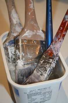 How to Clean your Paint Brushes properly at home?