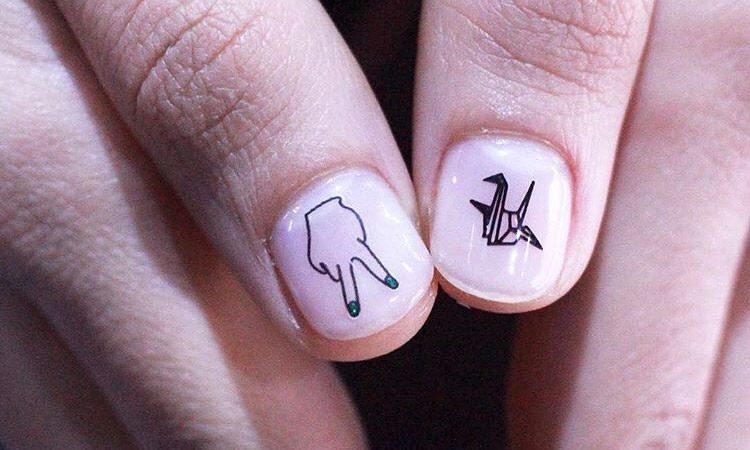 Tattoo Nails Base on the New Korean Trend