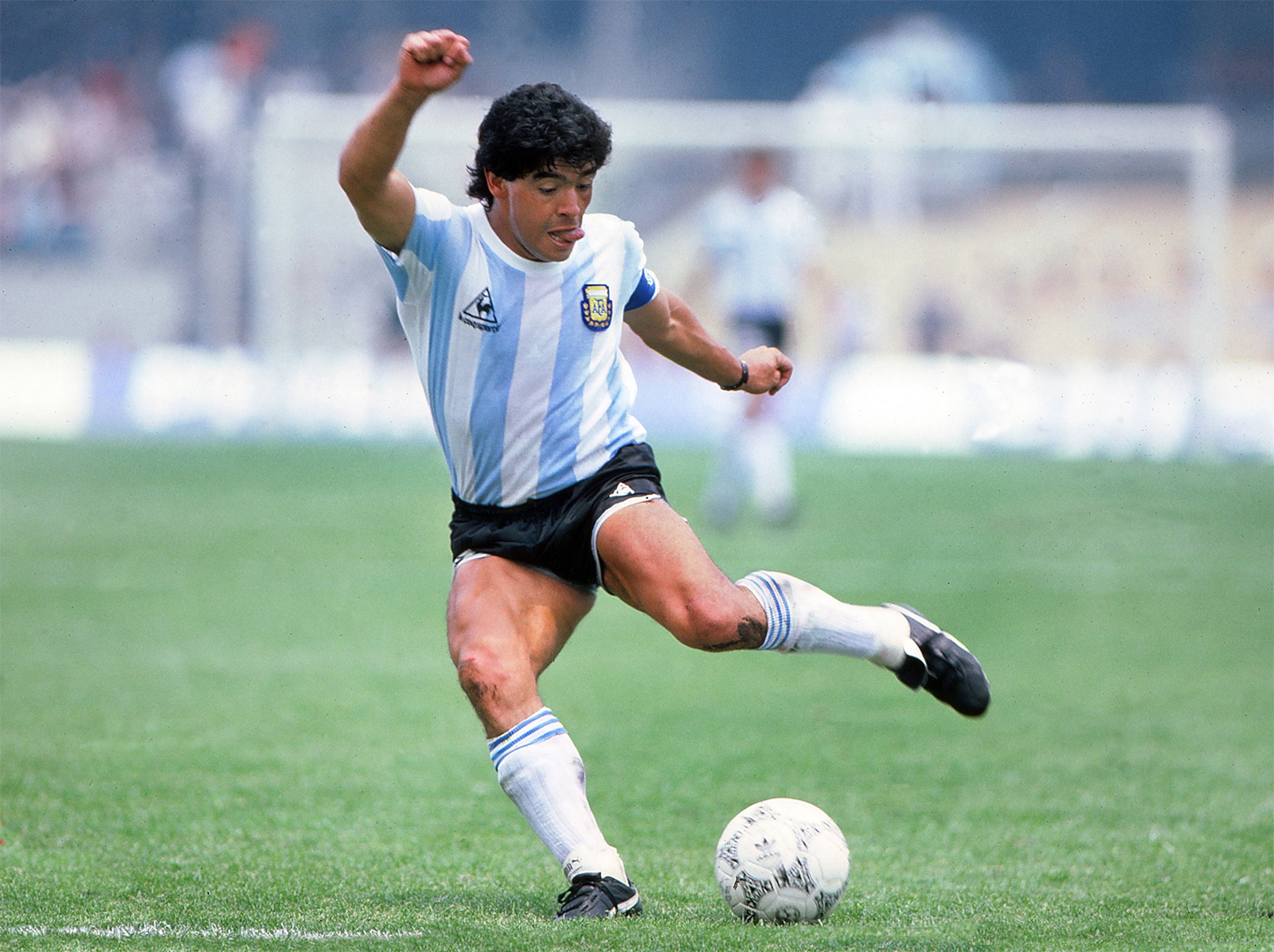 Diego Maradona's biography: Early life and career