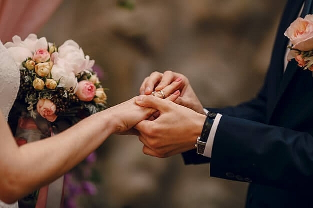 Top 5 Zodiac Signs are Most Likely to Get Married in 2021
