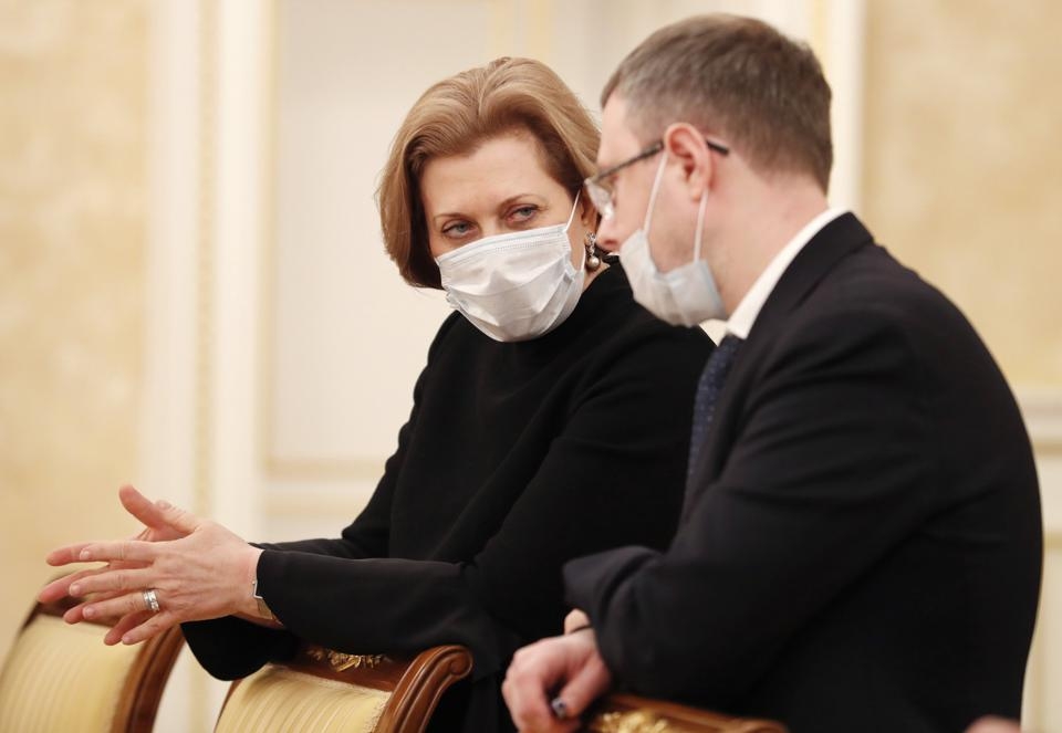 First Human Case of H5N8 in Russia: How did experts react and warnings raised?