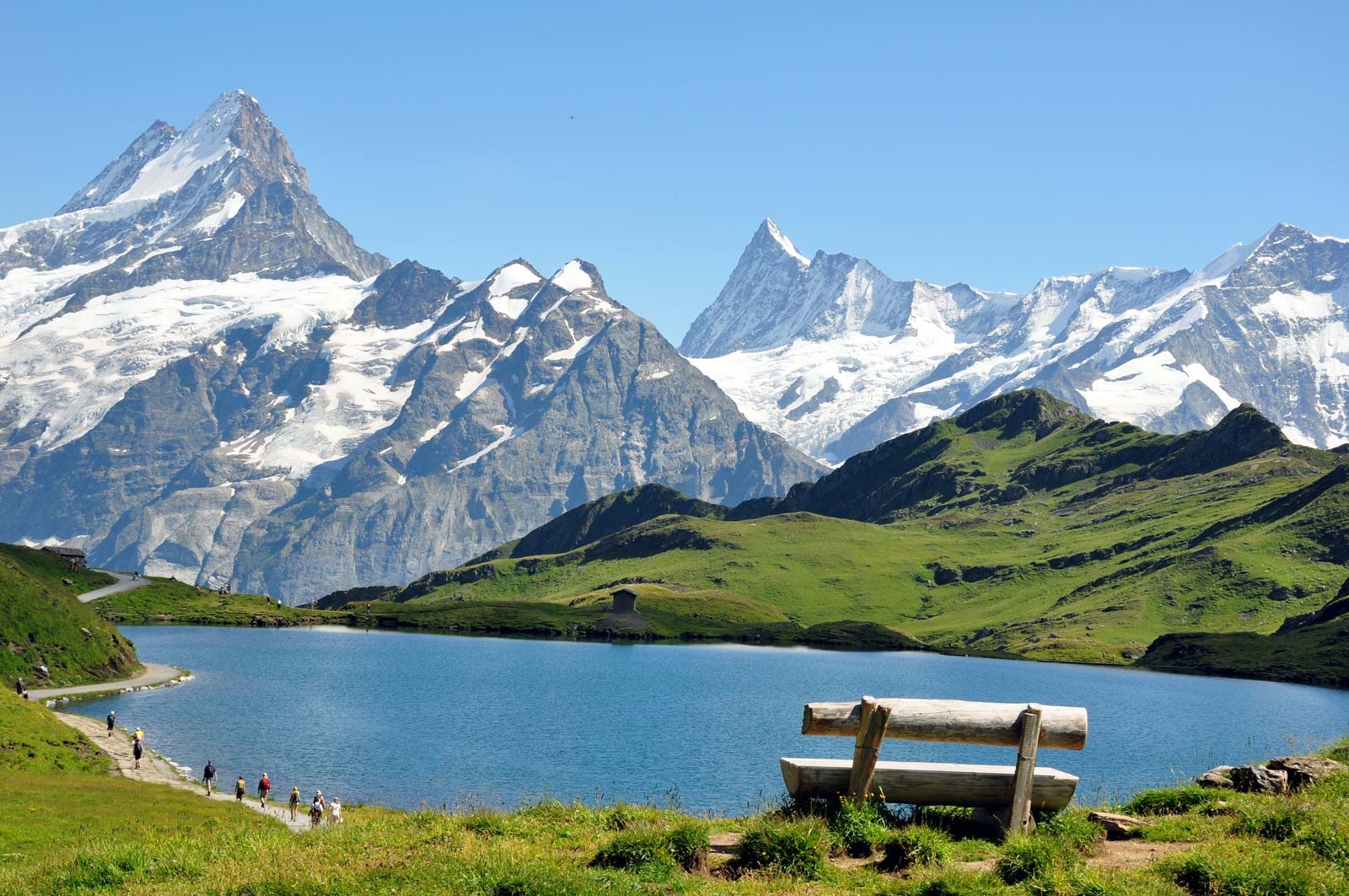 Top 7 Breathtakingly Beautiful Places to Visit in Switzerland