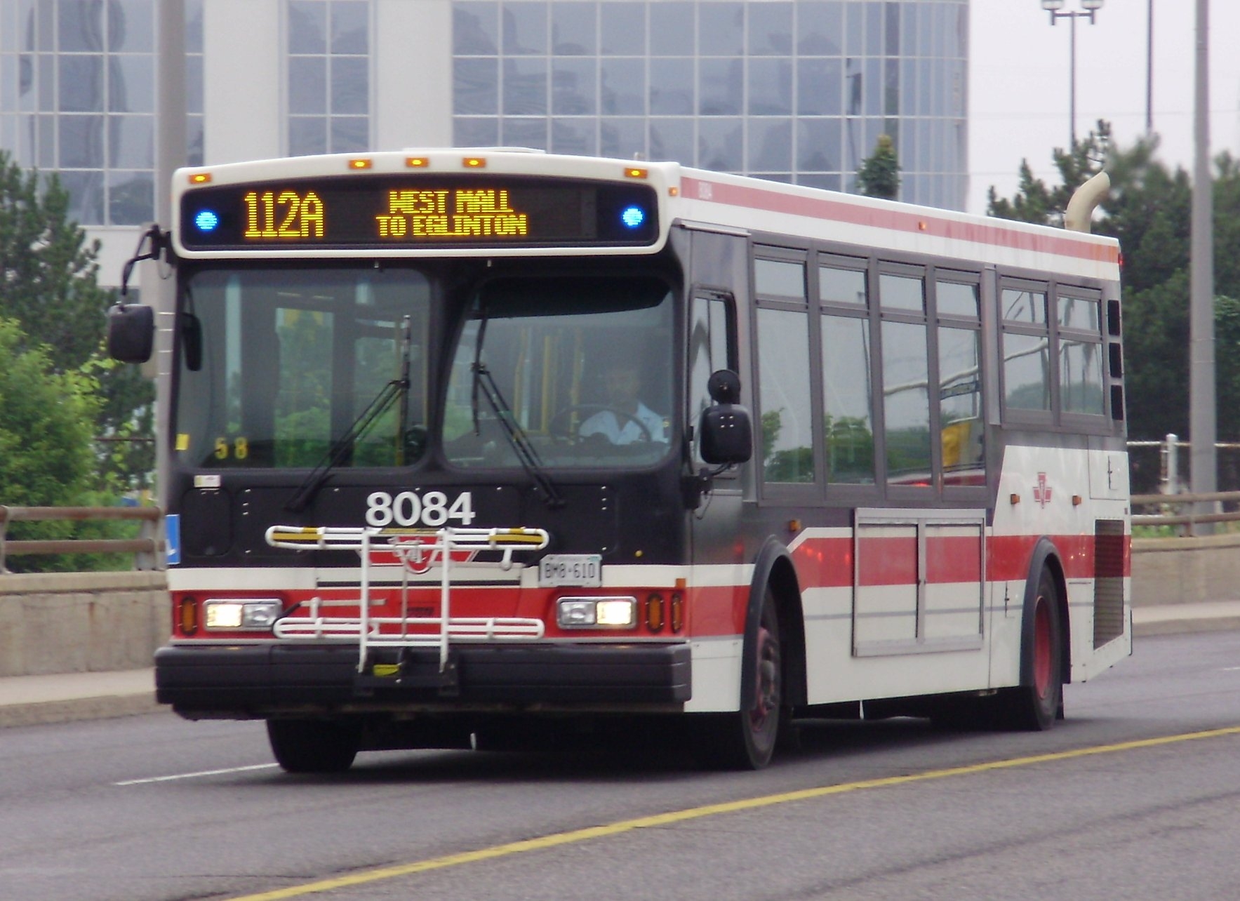 3400 how to use public transportation in toronto1