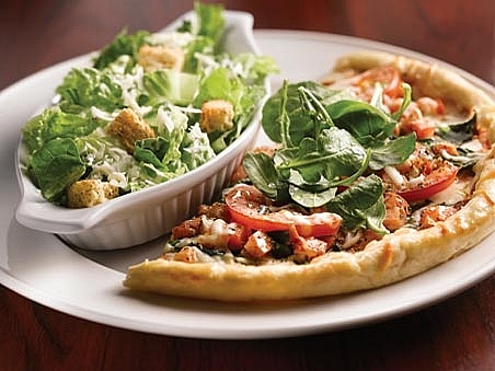 How to Make Your Pizza Healthier: 13 Creative Ways