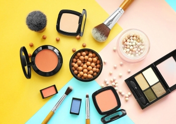 Top 9 Best Cosmetic Brands Every Girl Must Know