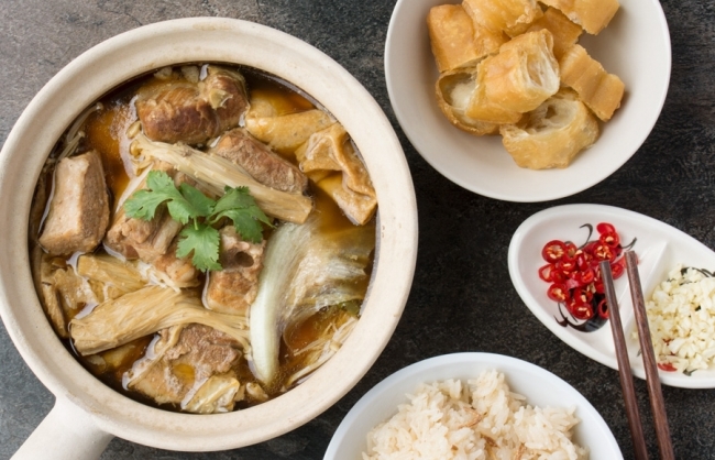 How to Cook Perfect Singapore's Bak Kut Teh - Pork Rib Soup