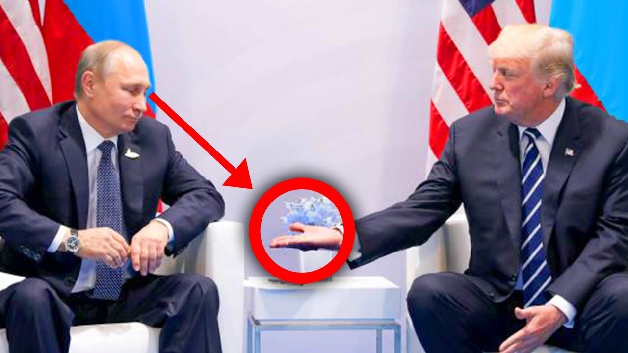 Awkward moments of world leaders captured on camera. Photo: Youtube