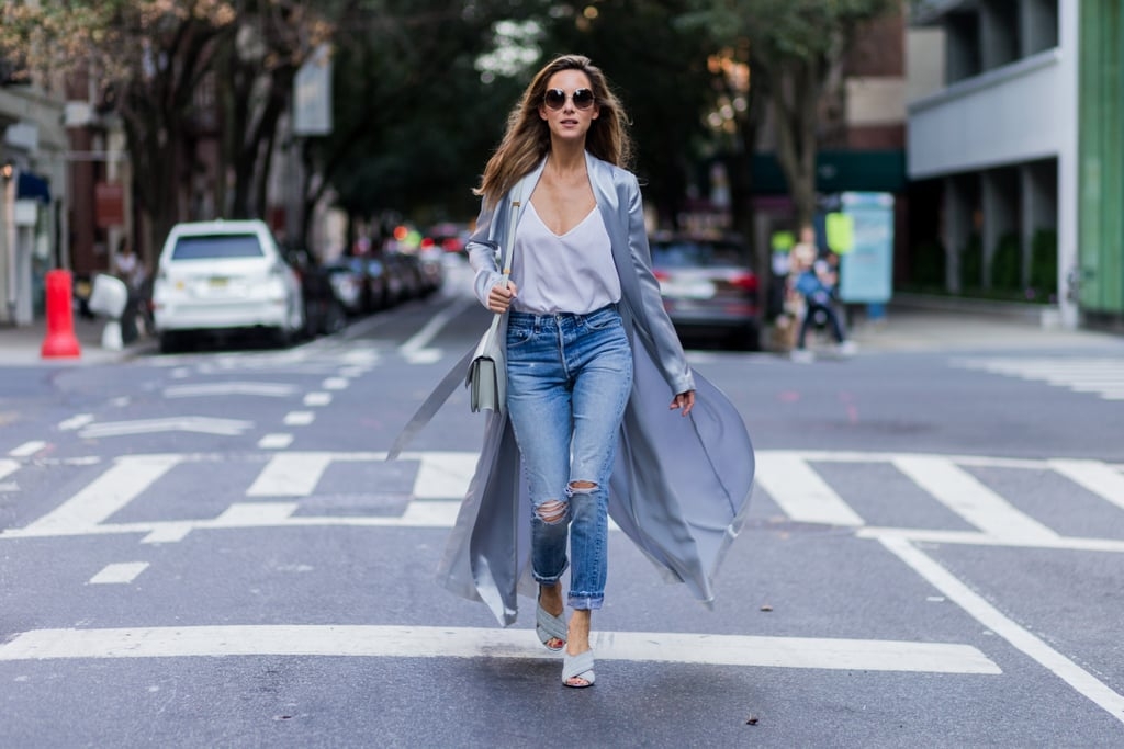 How to Style Old-school Jeans Following 2021's Fashion Trends?
