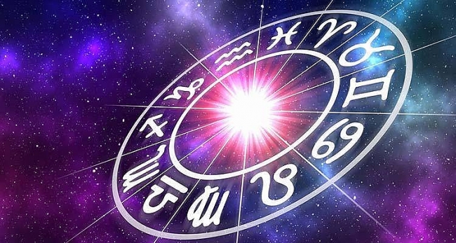 Top 5 Zodiac Signs Who Are Natural-Born Leaders