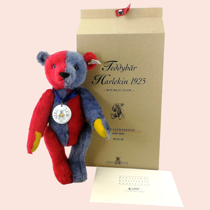 TOYMINT on X: In 2000, Steiff has collaborated with the world-famous brand  in fashion Louis Vuitton and created the most expensive teddy bear ever  sold. #toys #teddybear  / X