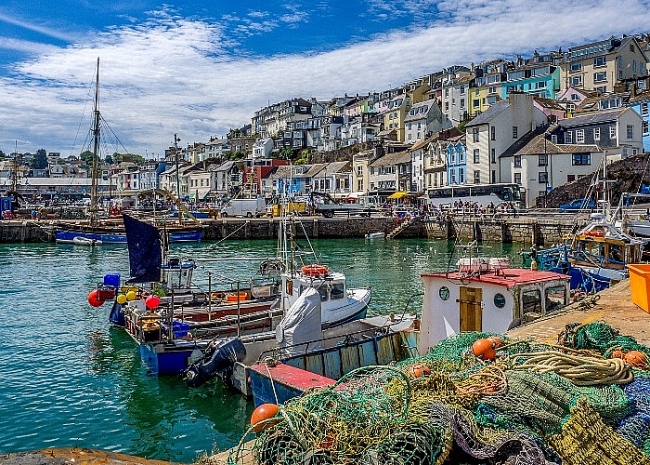 Top 10 Most Beautiful Coastal Towns in the UK