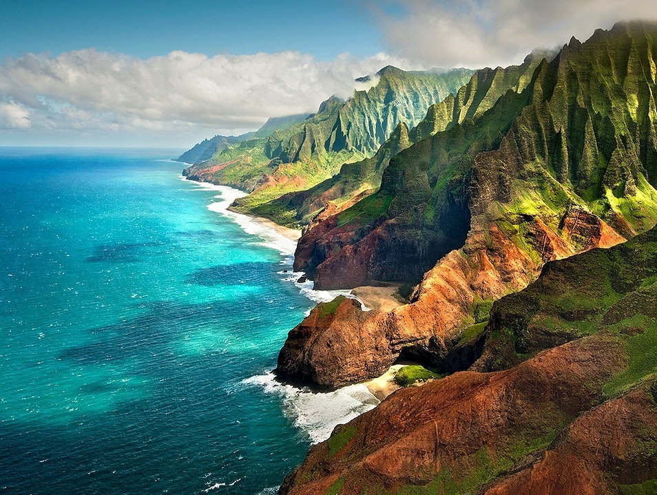 Top 5rated Pituresque Tourist Attractions In Hawaii You Will Not