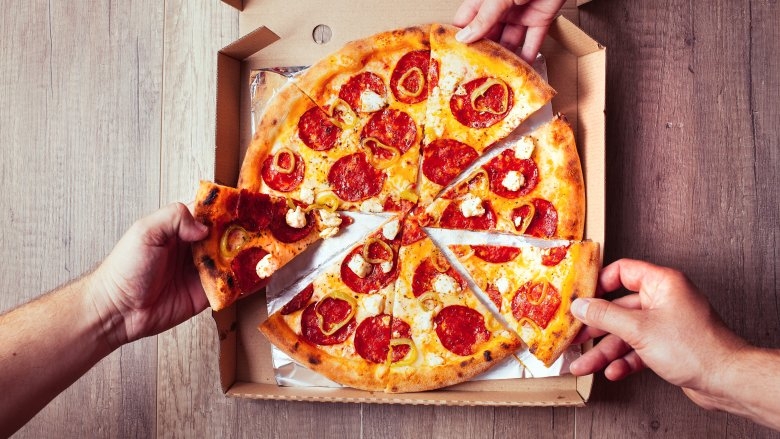 3900 pizza facts usa