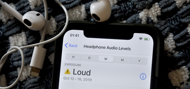 5 Simple Ways to Check If Your Headphones are Too Loud
