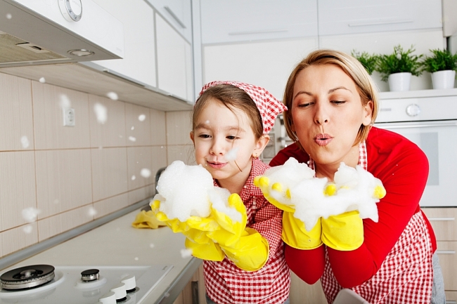 7 Easy but Effective Ways to Motivate your Kids to Clean up