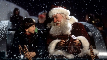 5 best Christmas movies to stream on Disney Plus