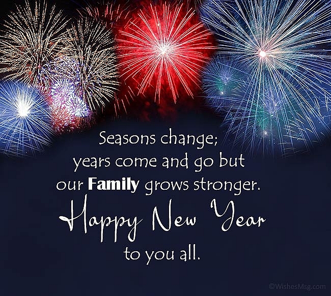 100+ Best New Year Wishes & Messages For Family