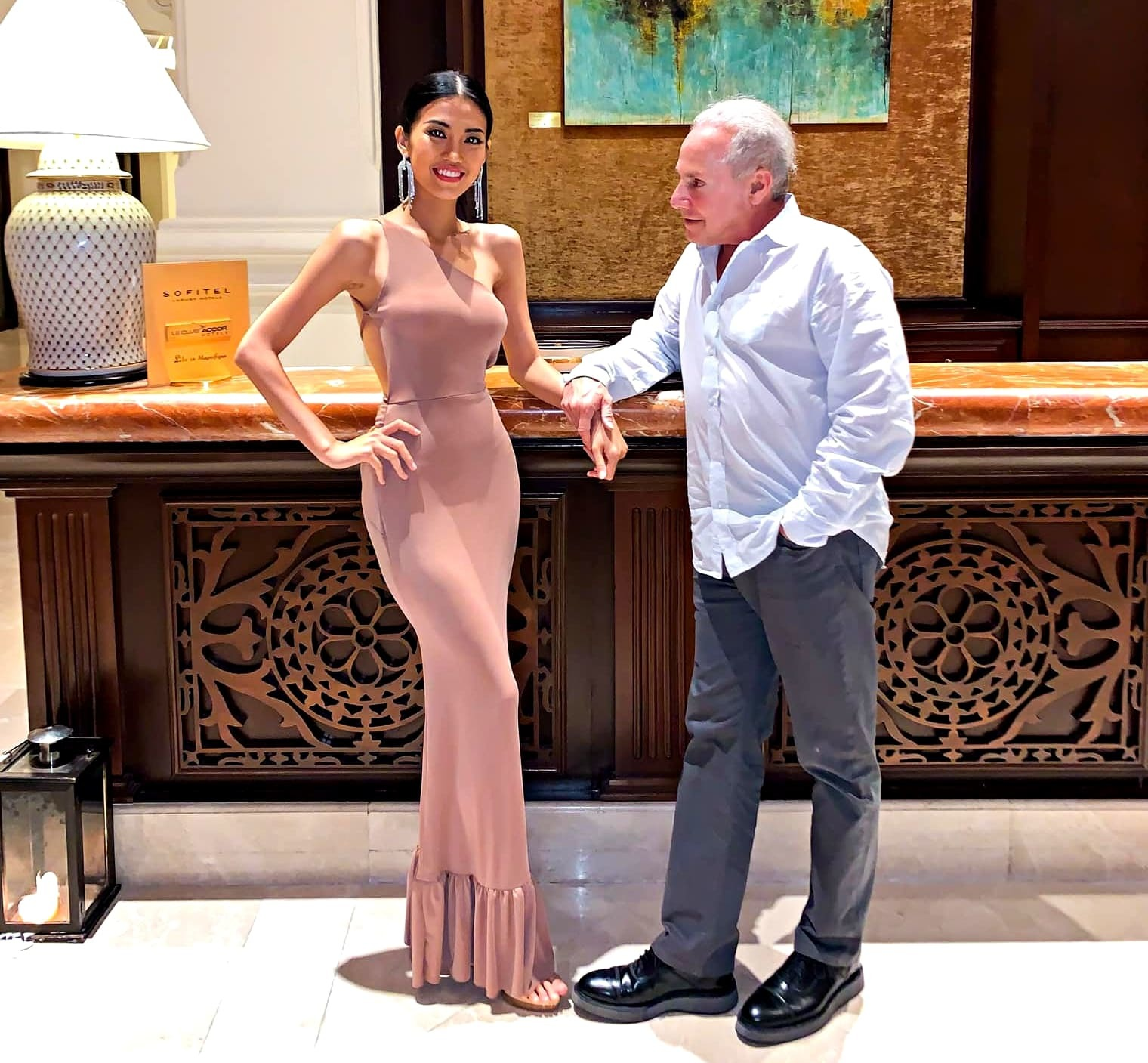 26-year-old Vietnamese girl and 72-year-old American CEO in a Luxurious Wedding