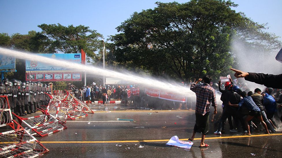 Police fired canon into protesters in Myanmar. Photo: EPA. 