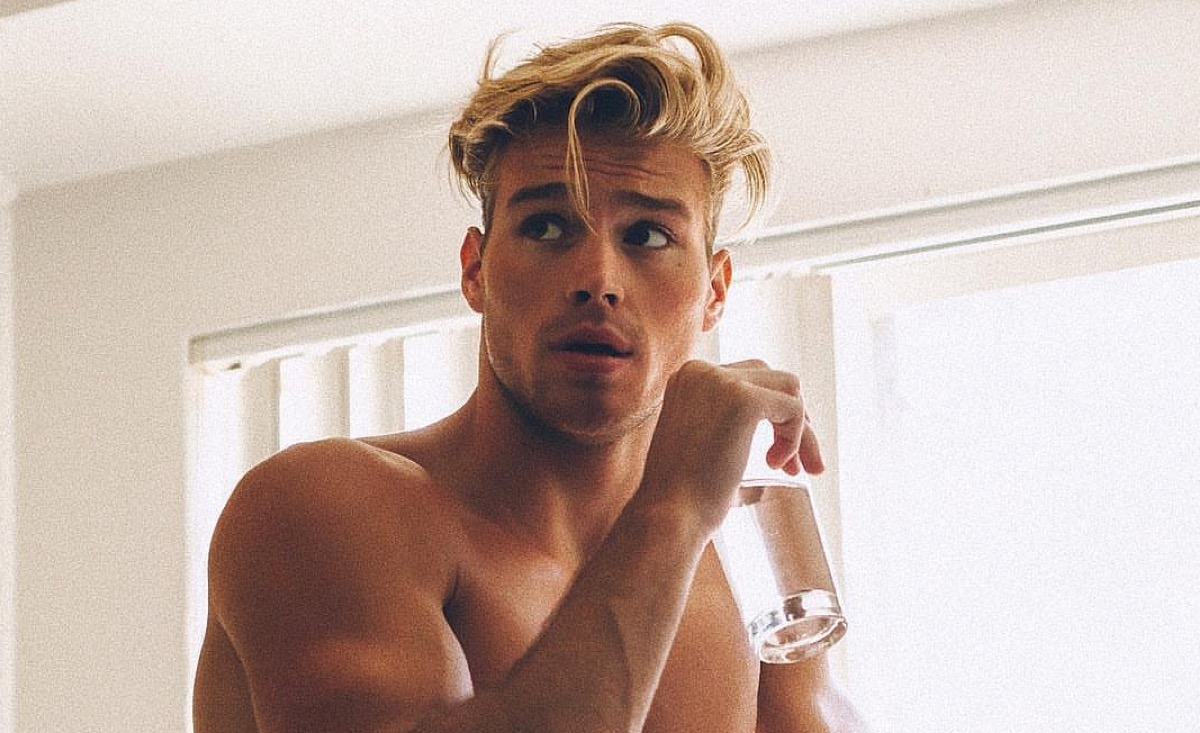 Top 15 Hottest Male Models On Instagram You Might Want To Follow Knowinsiders