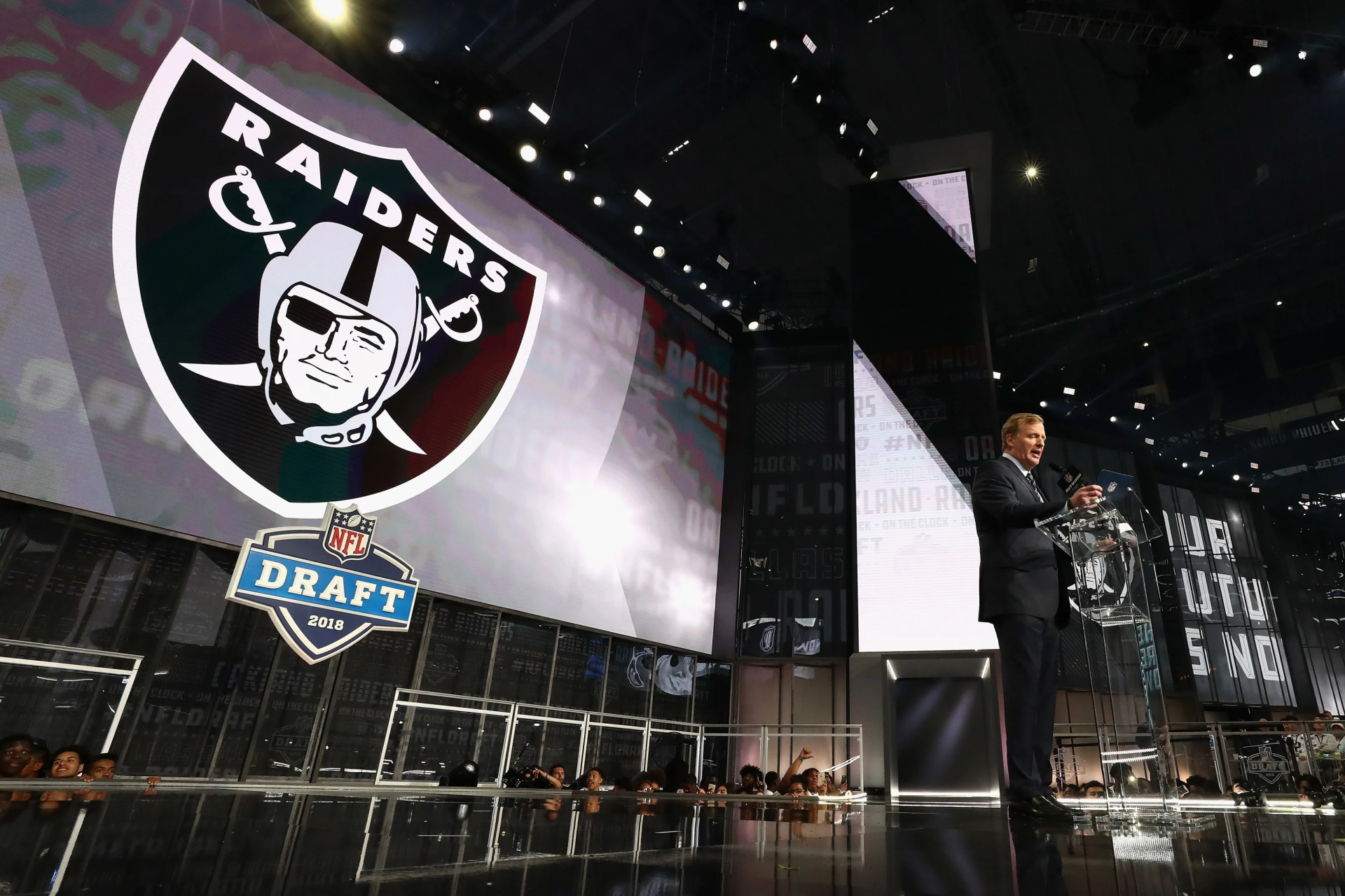 Las Vegas Raiders 2021 Schedule: Date, Times, Key Games, Team Predictions, How to Watch
