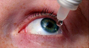 how to refresh tired and hydrate dry eyes
