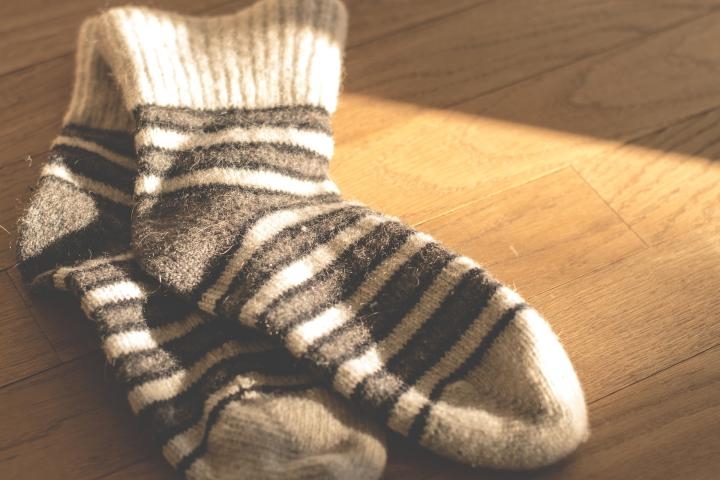 How to Keep Warm in Winter without Turning Up the Heat