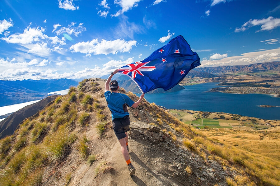 10 Weird Facts About New Zealand   NZ Pocket Guide #1 New Zealand Travel Guide
