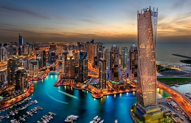 7 Weirdest Things You Only See In Dubai