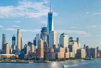 Discover One World Trade Center - The Tallest Building in the US