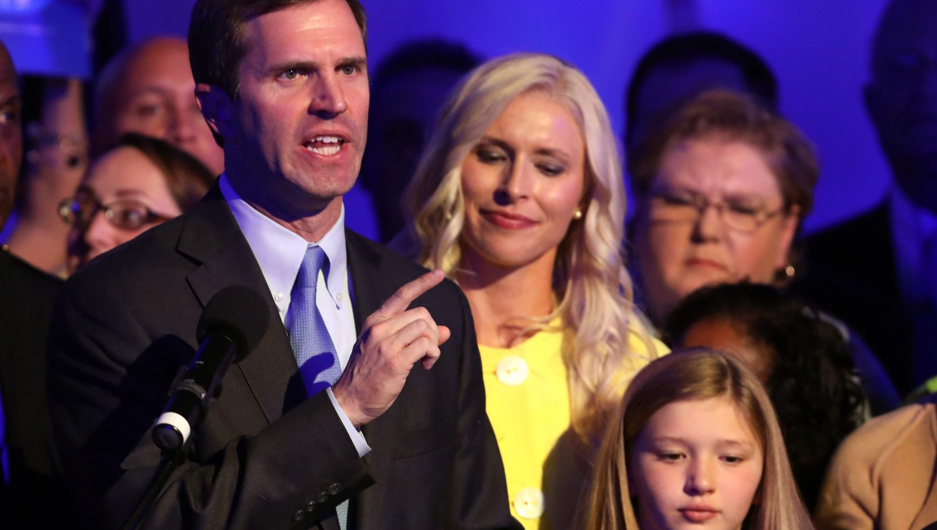 4249 who is andy beshear governor of kentucky 2