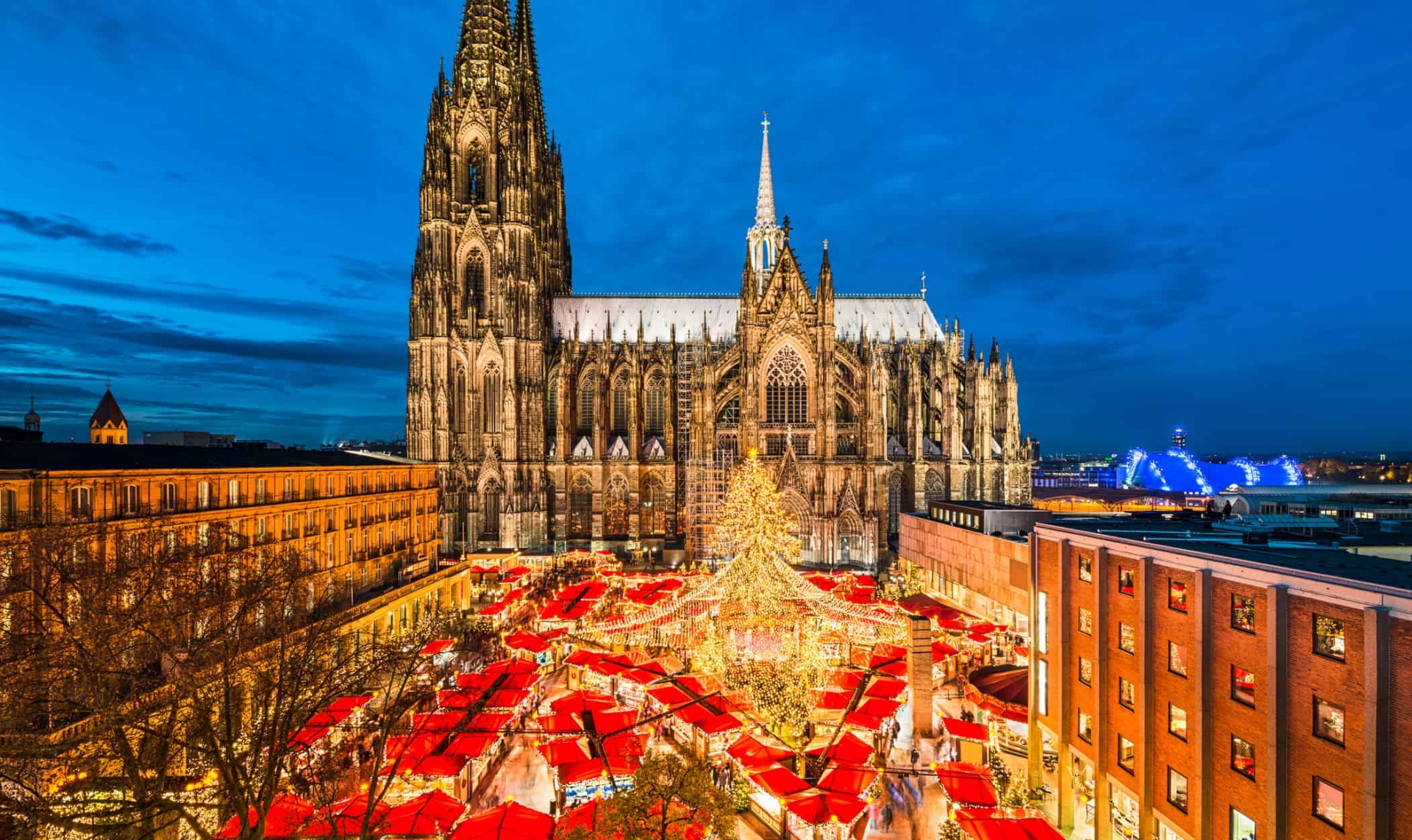 4248 most beautiful places in the world to visit during christmas 4