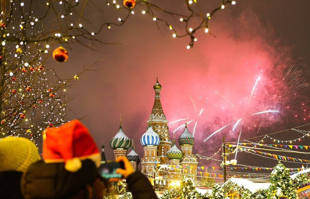 Top 15 Most Popular Holidays & Festivals In Russia | KnowInsiders