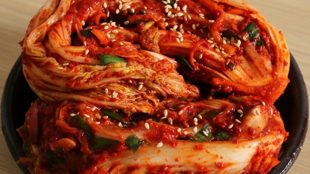 2045 whole cabbage kimchi 620x349