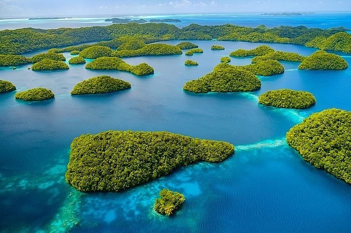 Which country has the most islands?