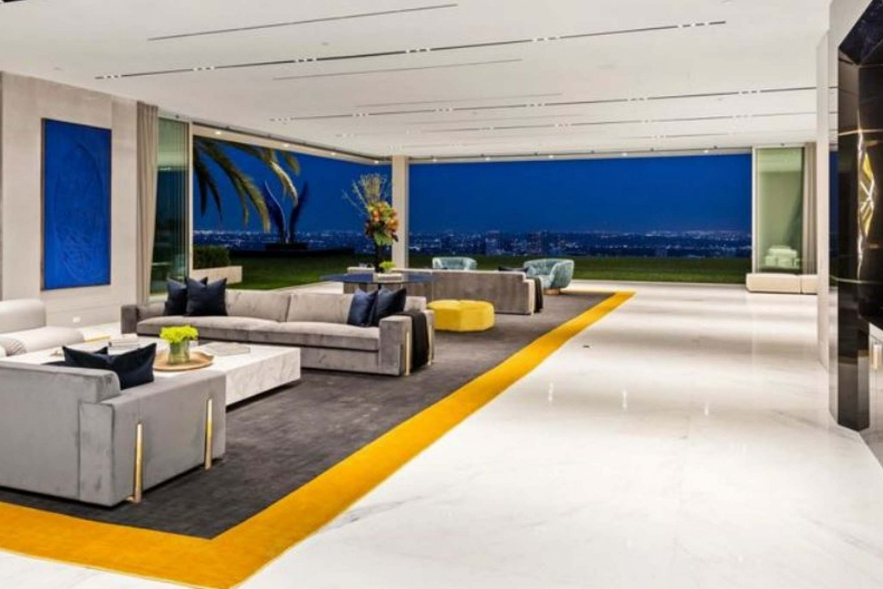 Look Inside Most Expensive House in America:  21 Bedrooms, 49 Bathrooms and 6 Elevators