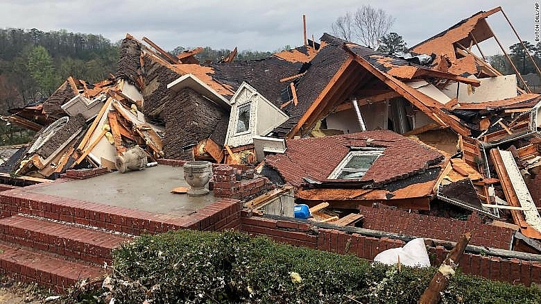 Alabama Storm and Tornado Emergency: Update News, Latest Photos and Videos of Damages